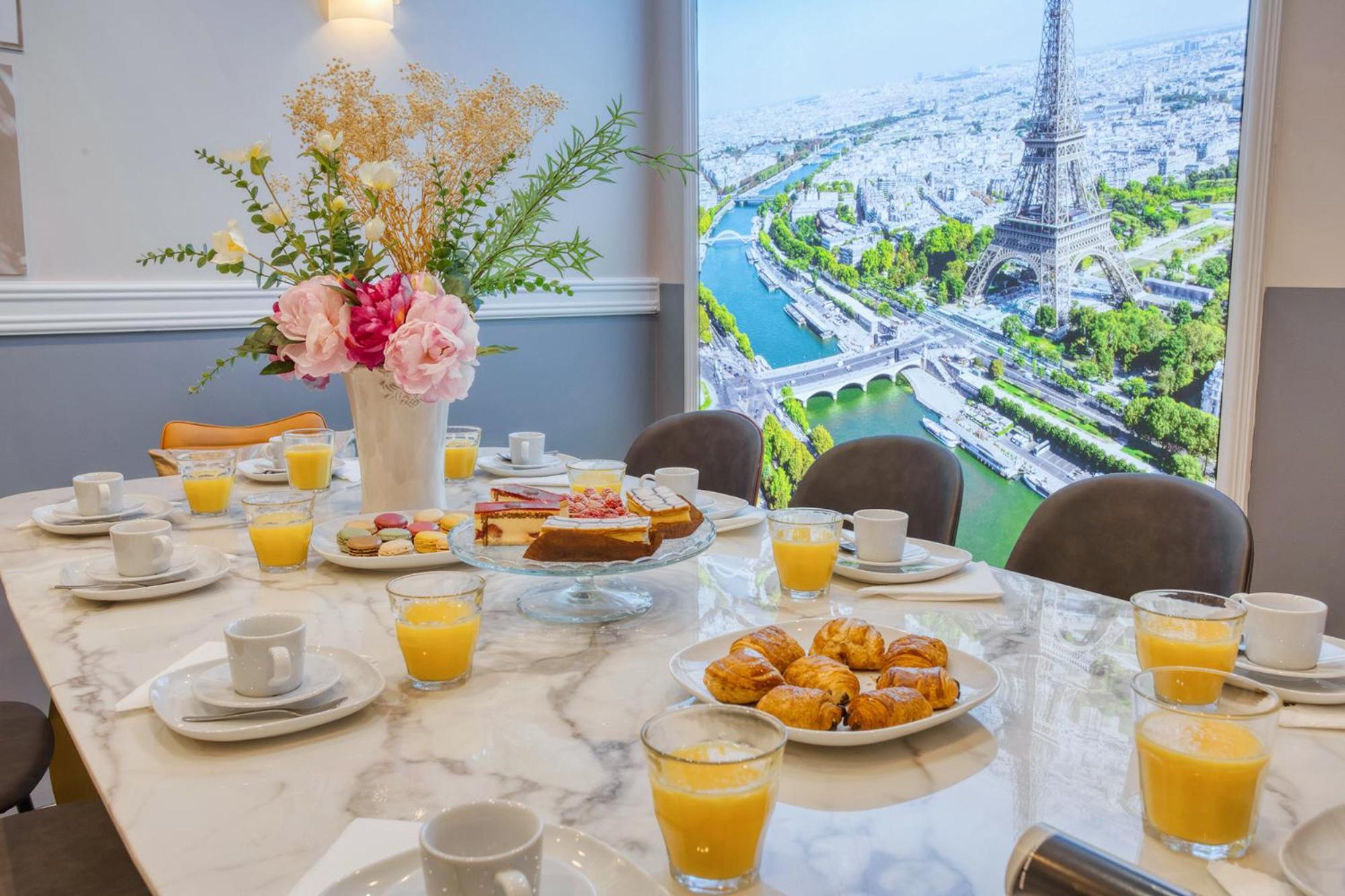 Elegant Triplex In Paris - Ideal For 10 - Aircon Exterior foto